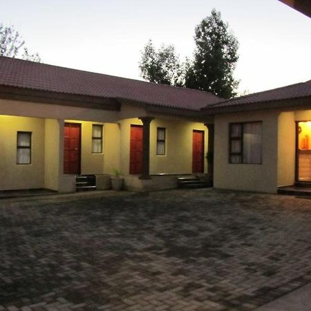 Road Stay Maseru Extérieur photo