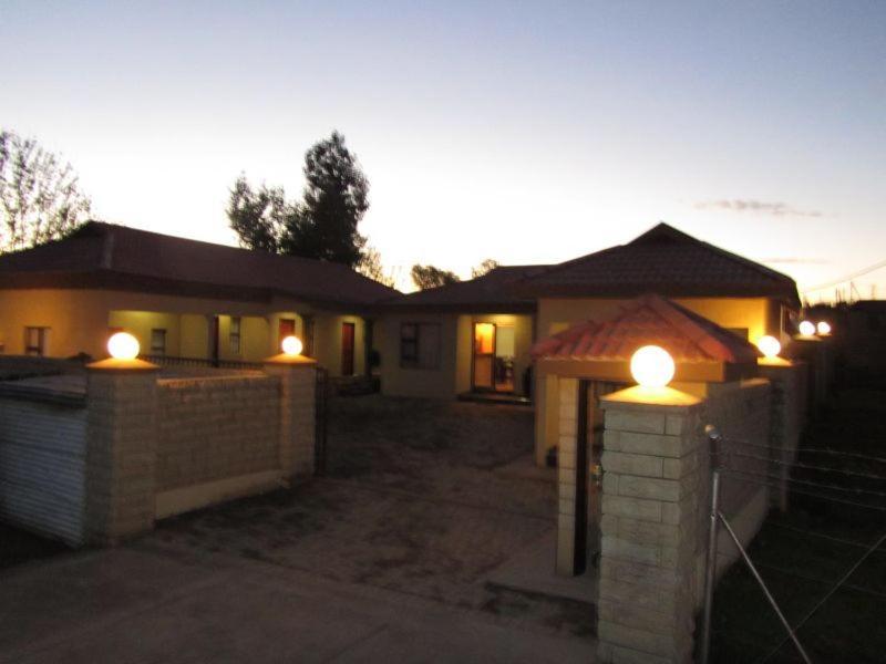 Road Stay Maseru Extérieur photo